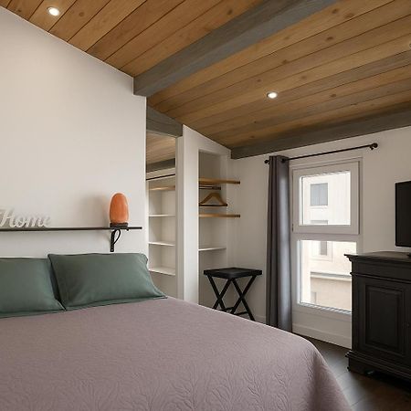 Insolite Studio -La Tour Des Templiers- Montfrin Exterior foto